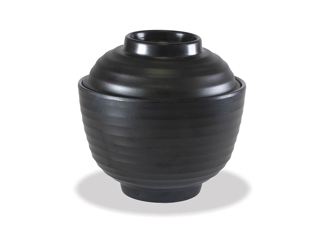 https://www.tamahome.co.il/wp-content/uploads/2020/06/Black_Stone_Soup_Bowl_with_Lid_9-5cm_1058.jpg